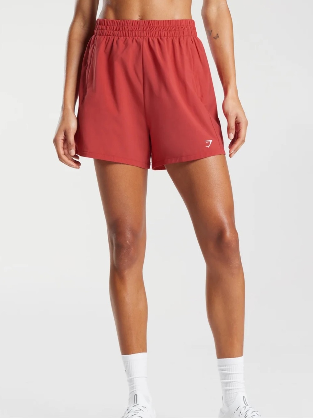 Gymshark Woven Pocket Shorts Sundried Red Women’s Size Medium 4” Inseam Active